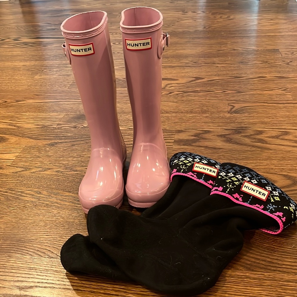 Pink Hunter boots.